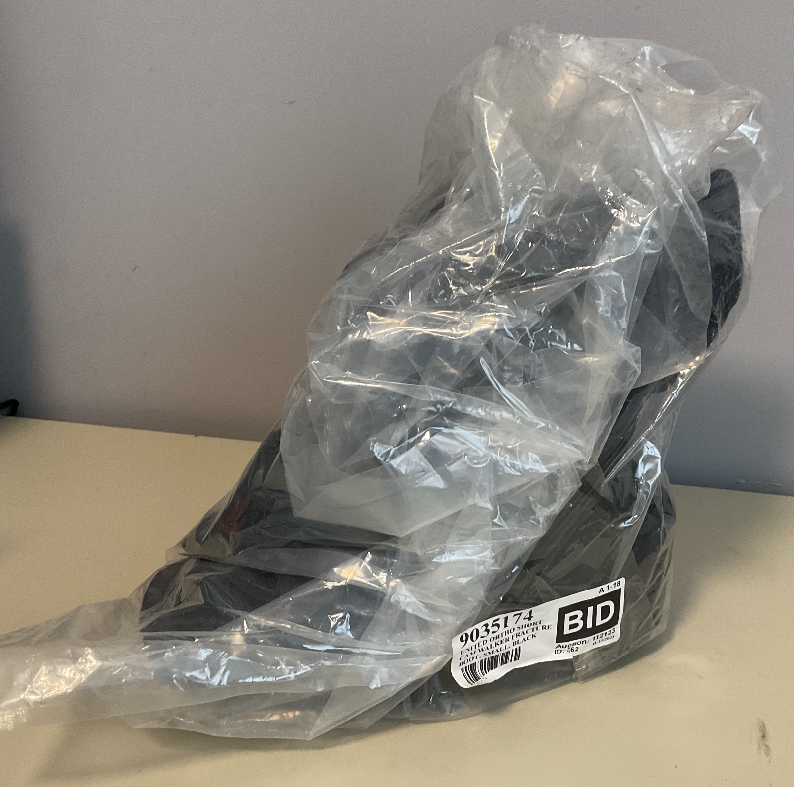 United Ortho Short AirCam Walker Boot – Black – Size Small