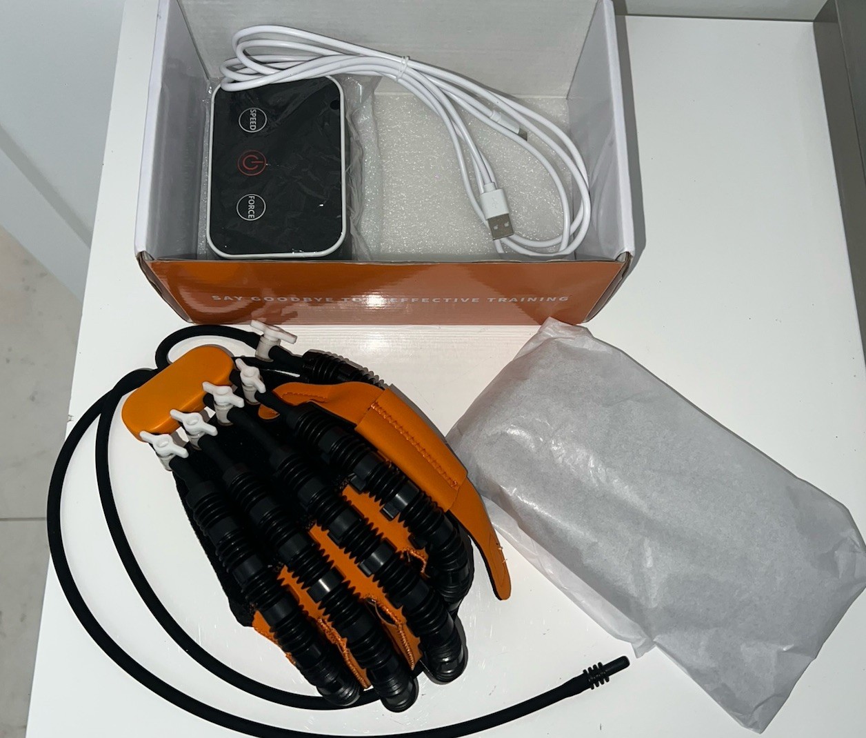 (b20/12)Auto Training Robot Gloves Finger Rehabilitation Left Hand. SMALL