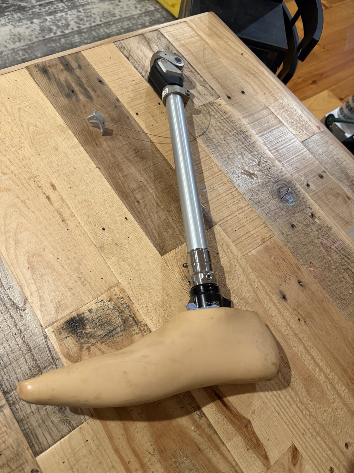 prosthetic Right Knee Leg Great Shape Avalon K2