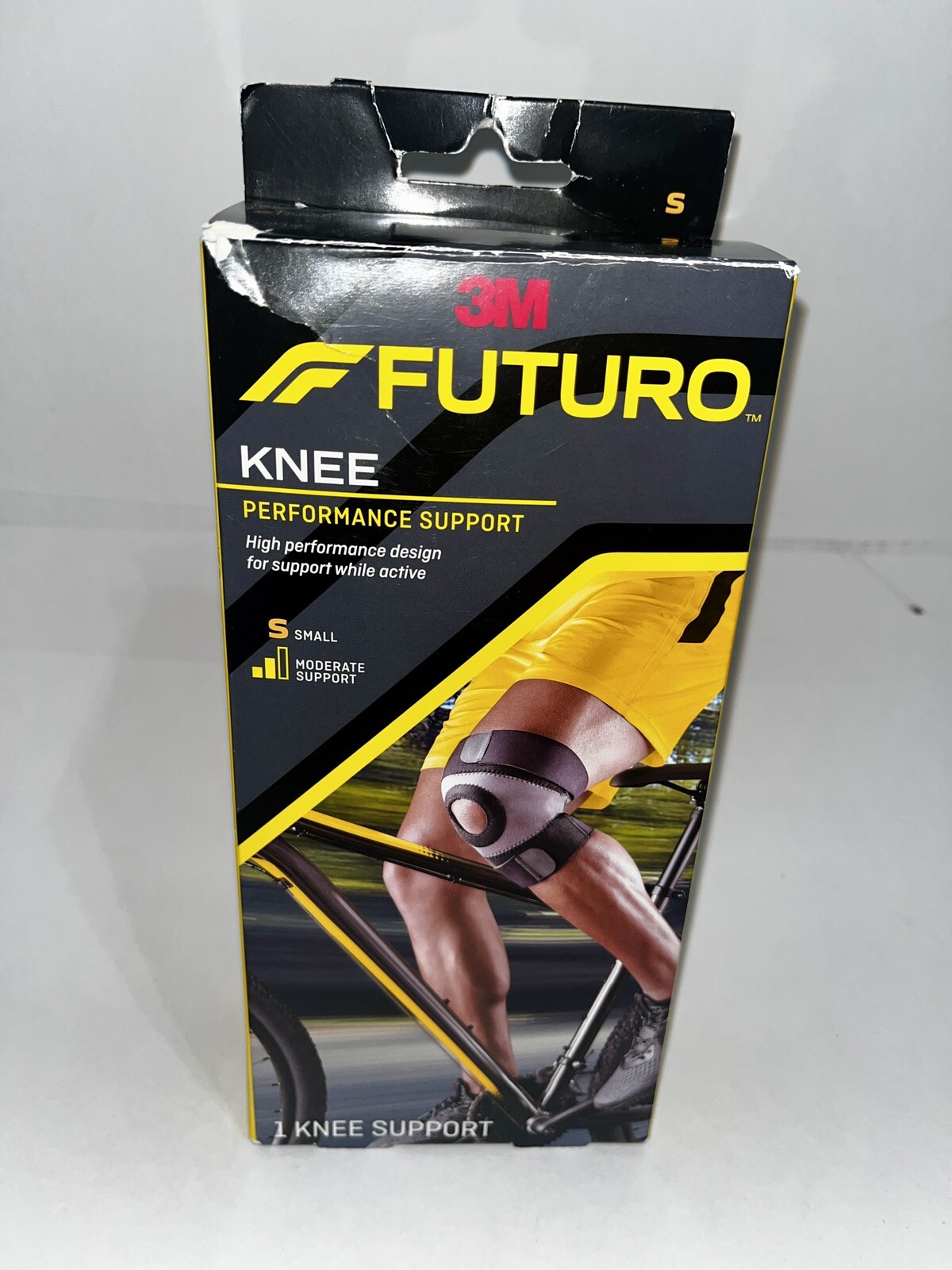 3M FUTURO KNEE performance Support SMALL 1 Knee Support