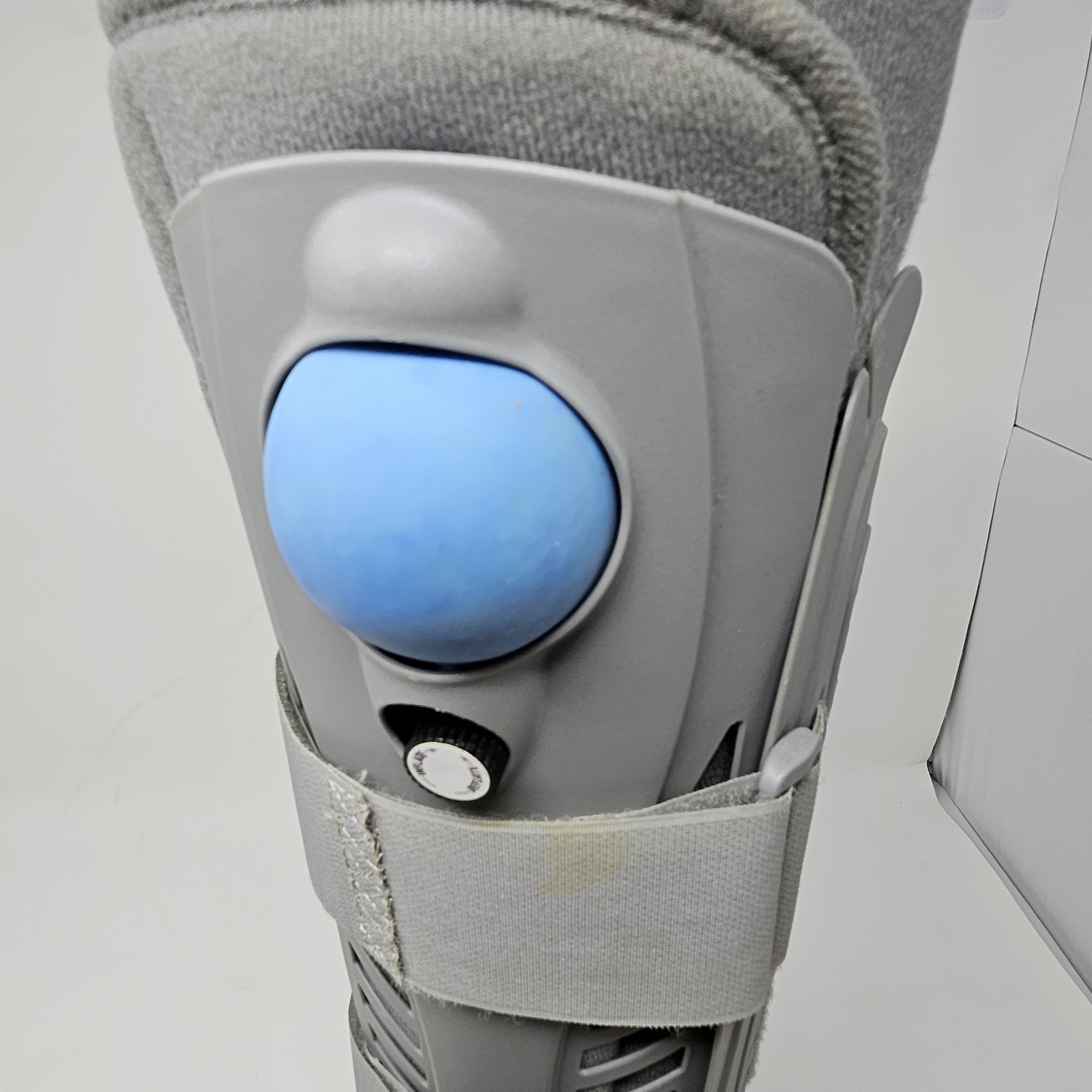 United Ortho 360 Air Walker Boot Size M Pneumatic Medical Orthopedic Fracture