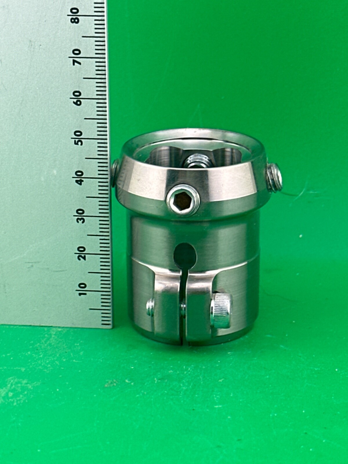 Prosthetic component adapter part. TCA-1S Bulldog tube clamp
