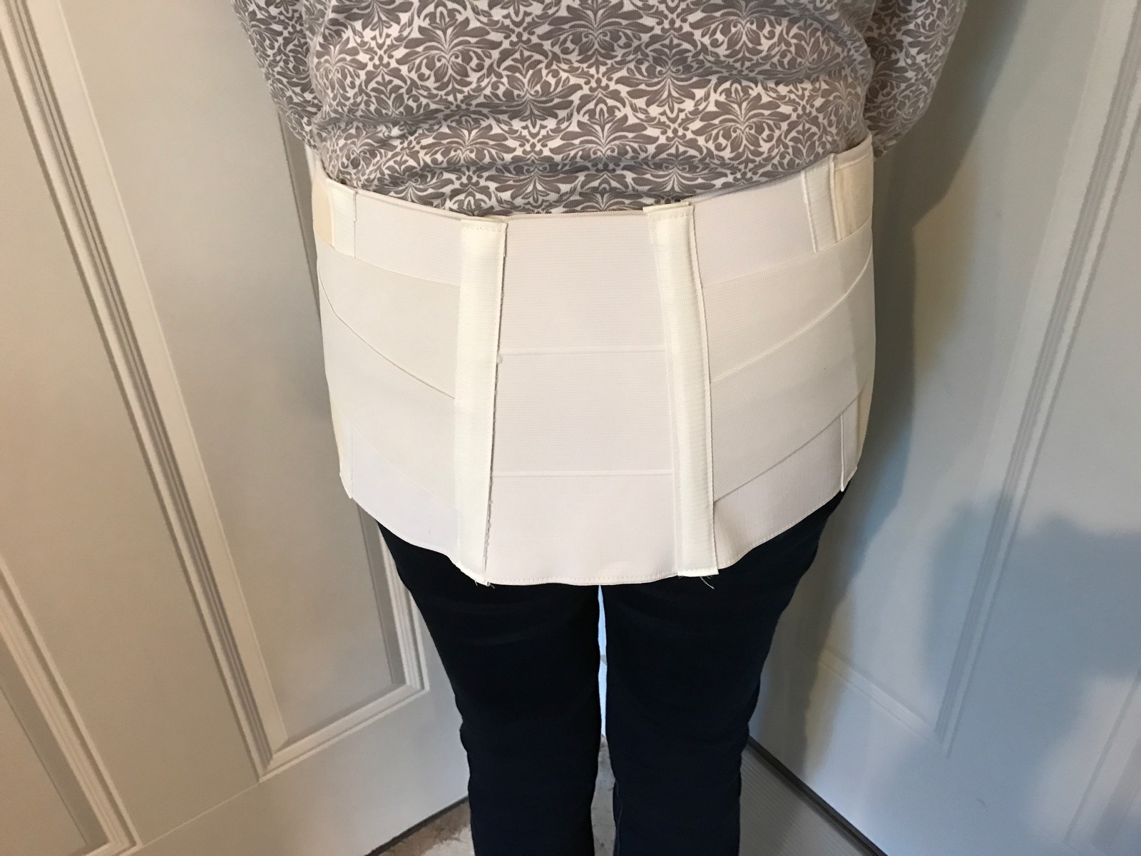 MORLOC #18.023 Sacral Form Deluxe Belt w.Insert Pocket,Back/Lumbar Support,White
