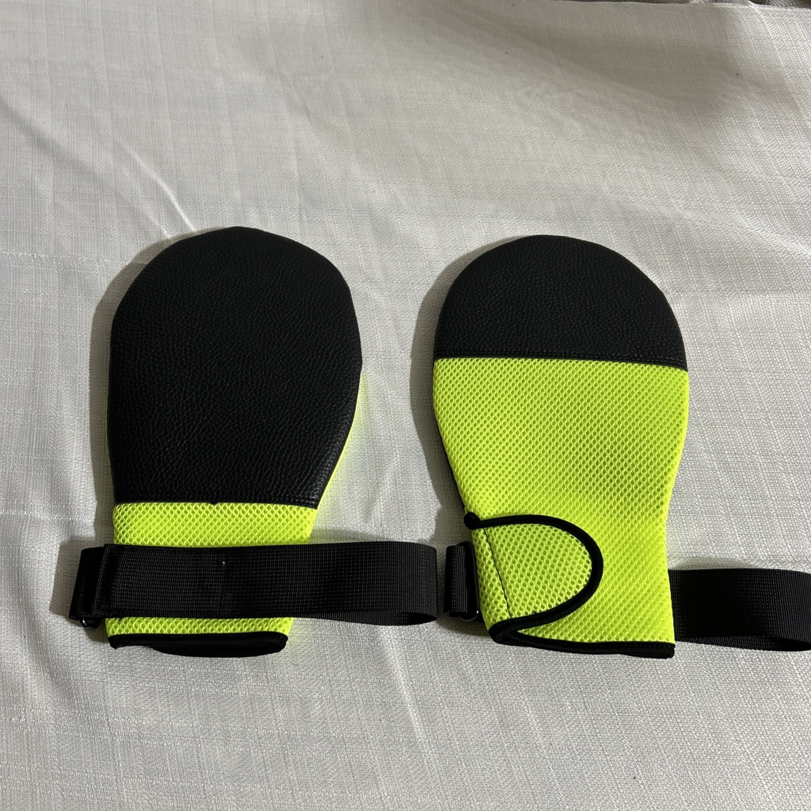 Dementia Restraint Gloves Hand Restraints for Elderly Dementia Patients Med 2PCS