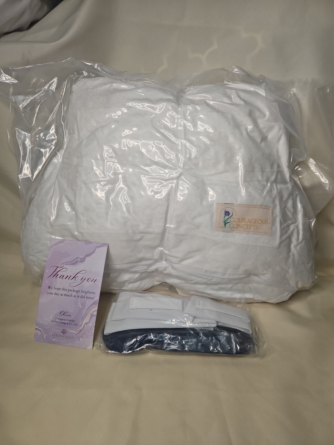Post Mastectomy Pillow Post Surgery Pillow, With Ice Pack New In Sealed Package