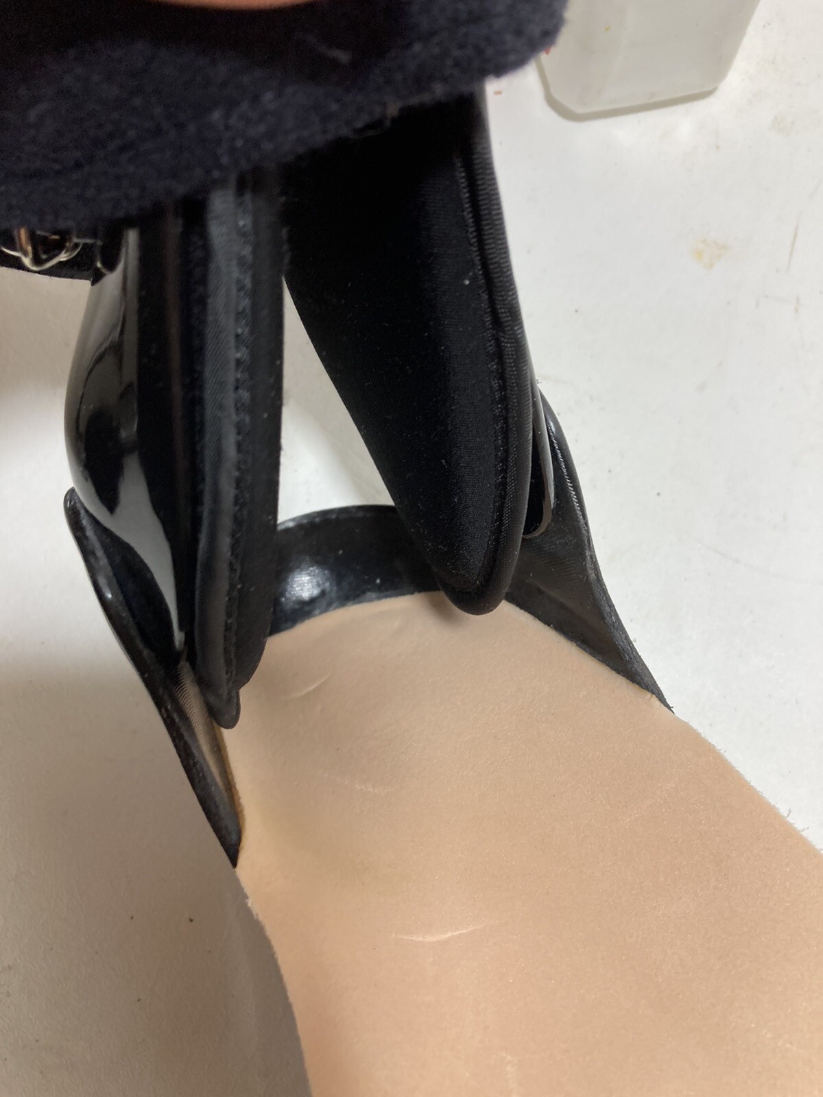 Pal Health technologies platinum diabetic ankle brace Men’s left size 12 foot￼￼