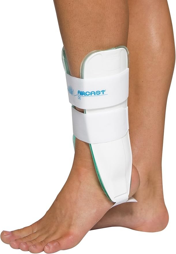 AIRCAST 02CR – Ankle Support Brace, Size Small, Right Foot