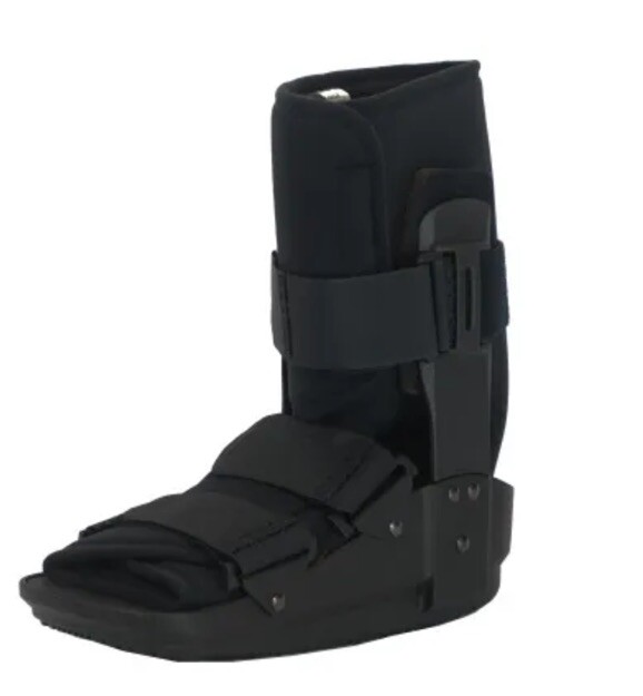 CoreLINE XL Fixed Short EU Walker Boot Air Cast Post-op Stabilizer Compression