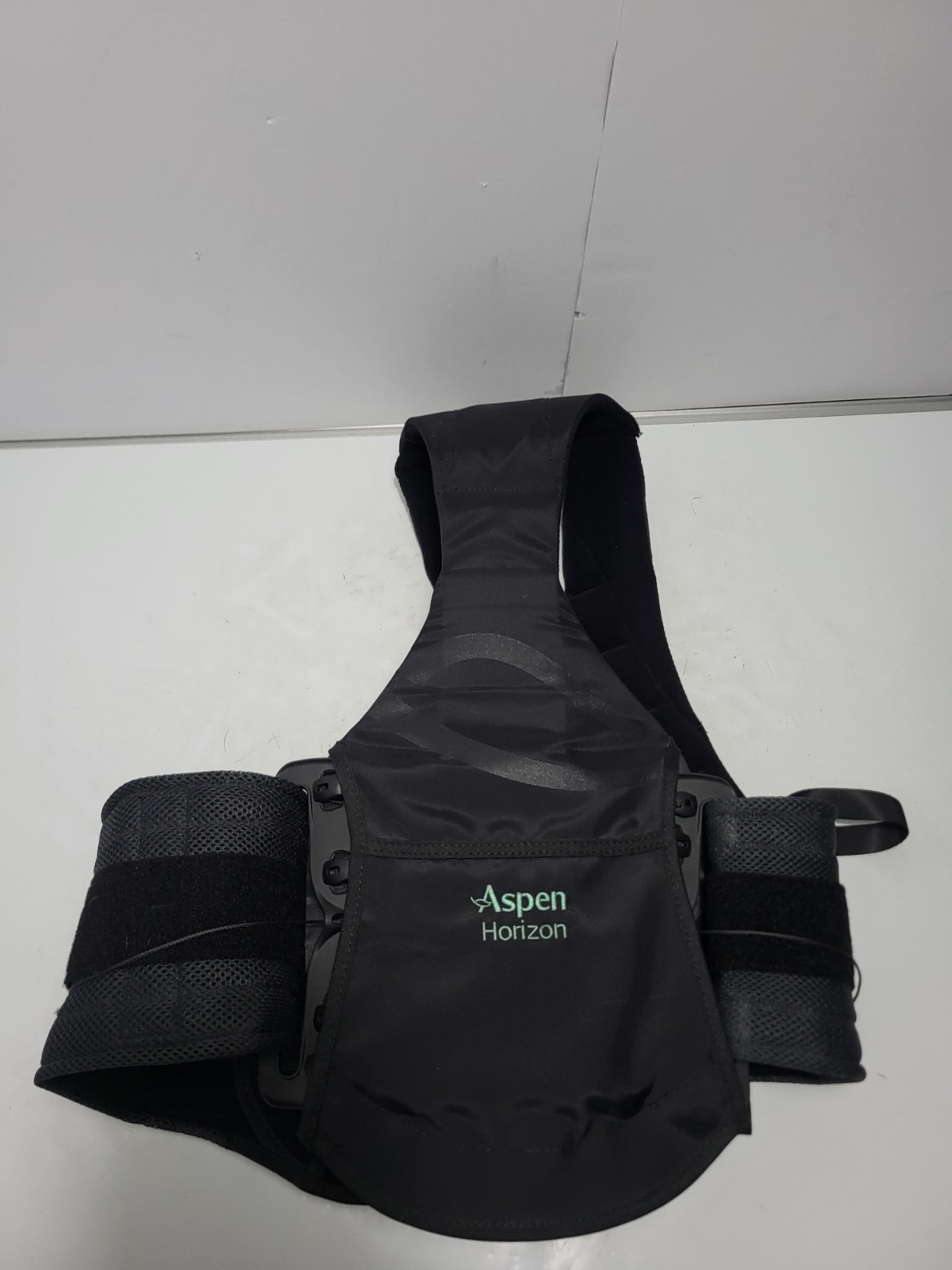 Aspen Horizon 456 TLSO One Size Adjustable Back Brace Black