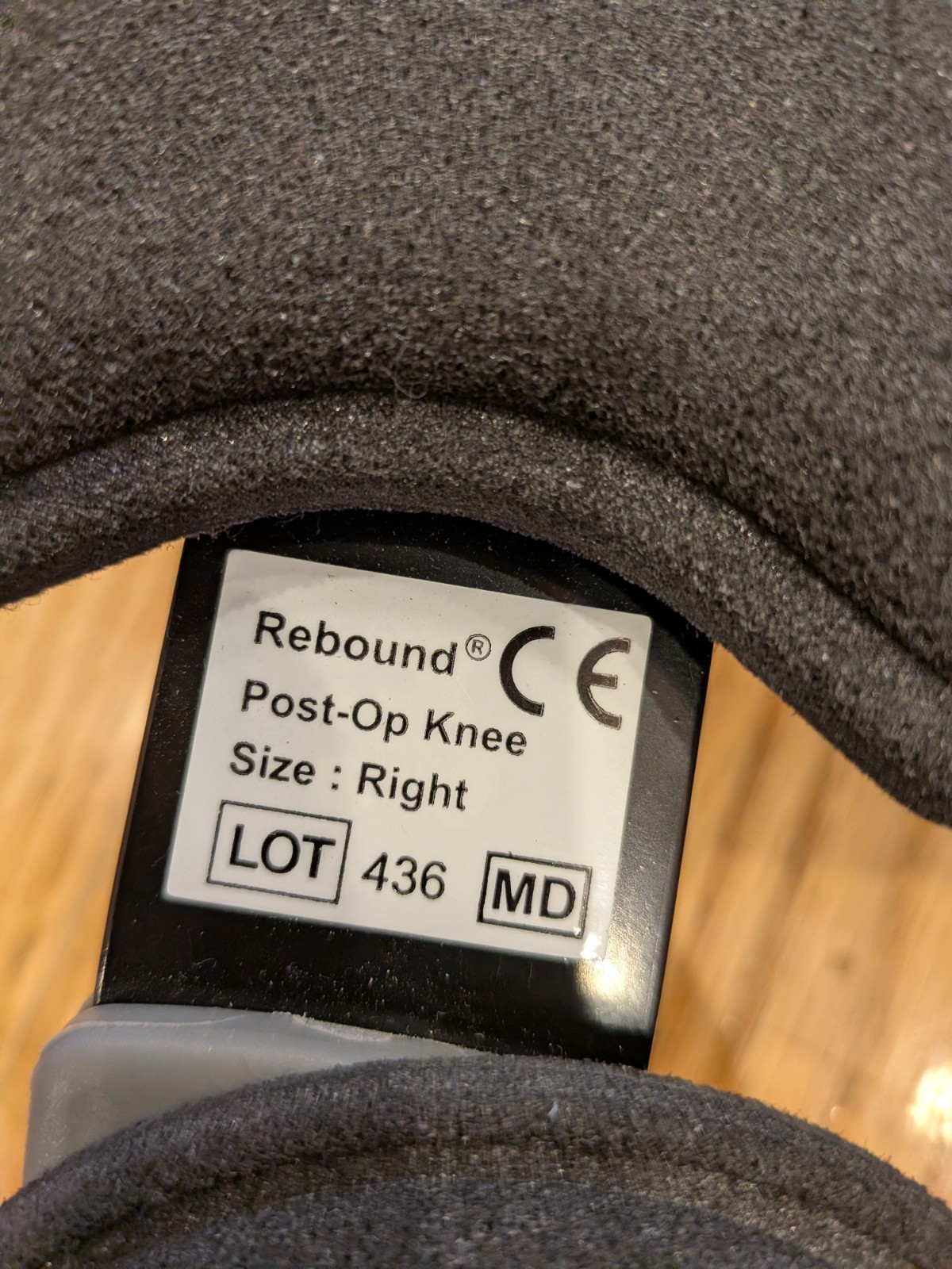 OSSUR Rebound Post Op Hinged Knee Brace ROM Immobilization Right Universal