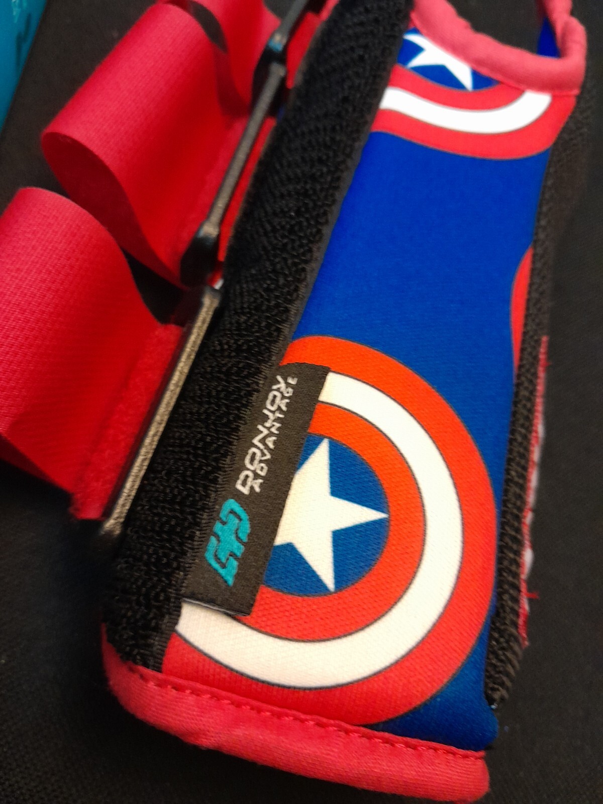 NEW Marvel CAPTAIN AMERICA Comfort Wrist Brace DONJOY ADVTG. Moderate YOUTH LEFT
