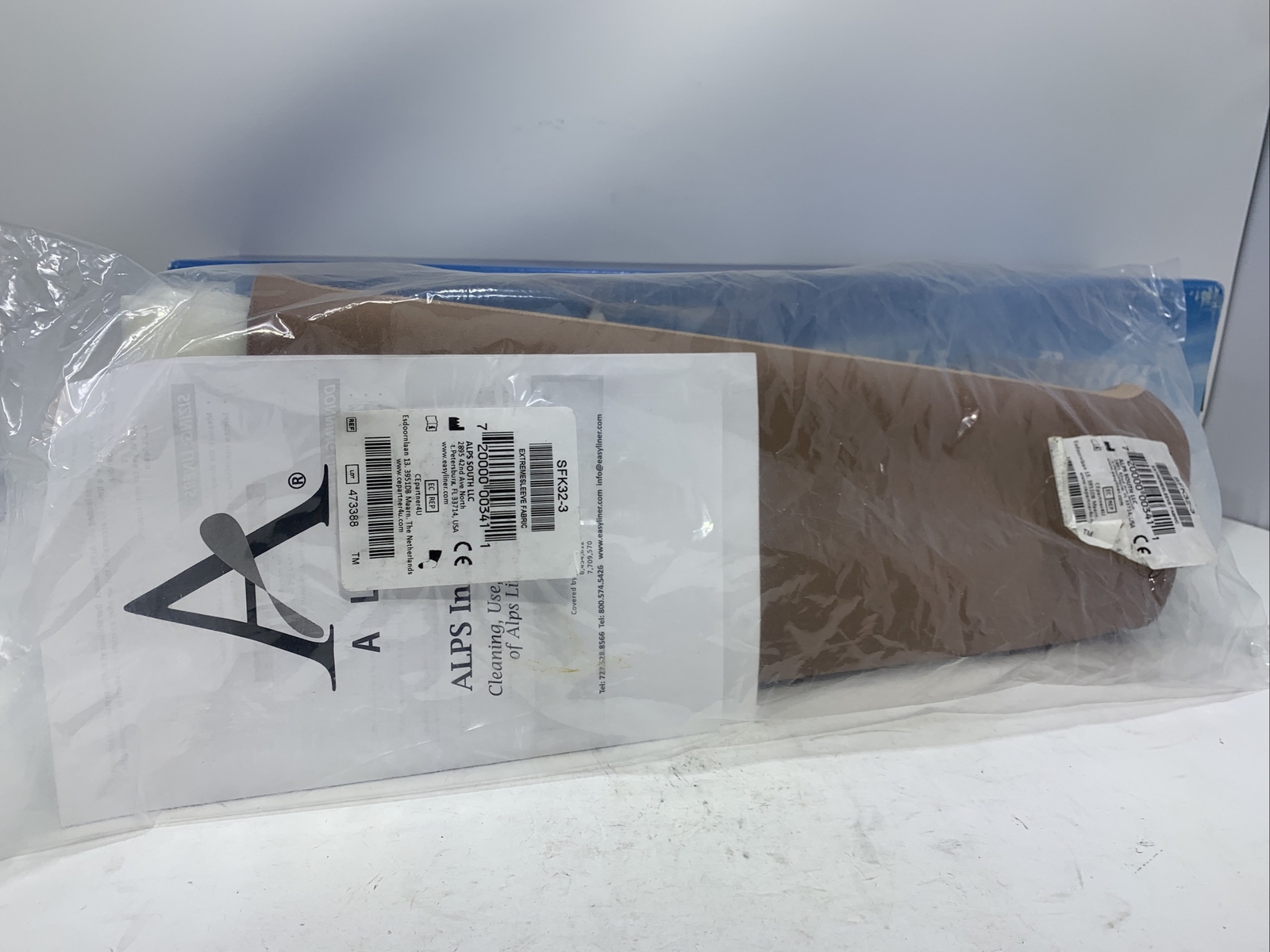 alps SFK32-3 Extreme prosthetic leg sleeve. 3mm Thickness. Size 32.