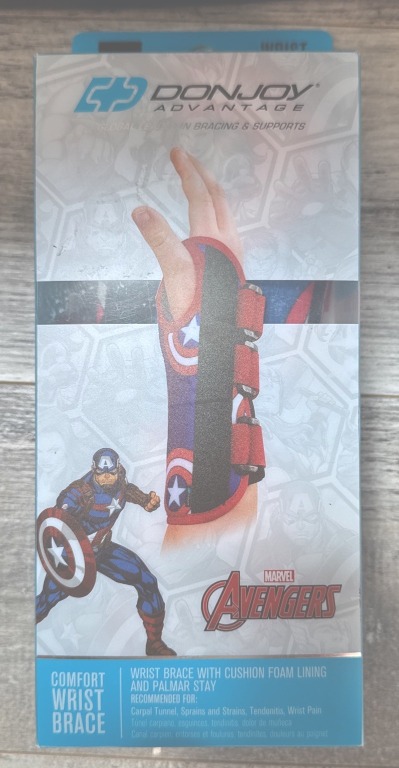 Marvel Comfort Wrist Right Brace Moderate Youth Captain America NIB
