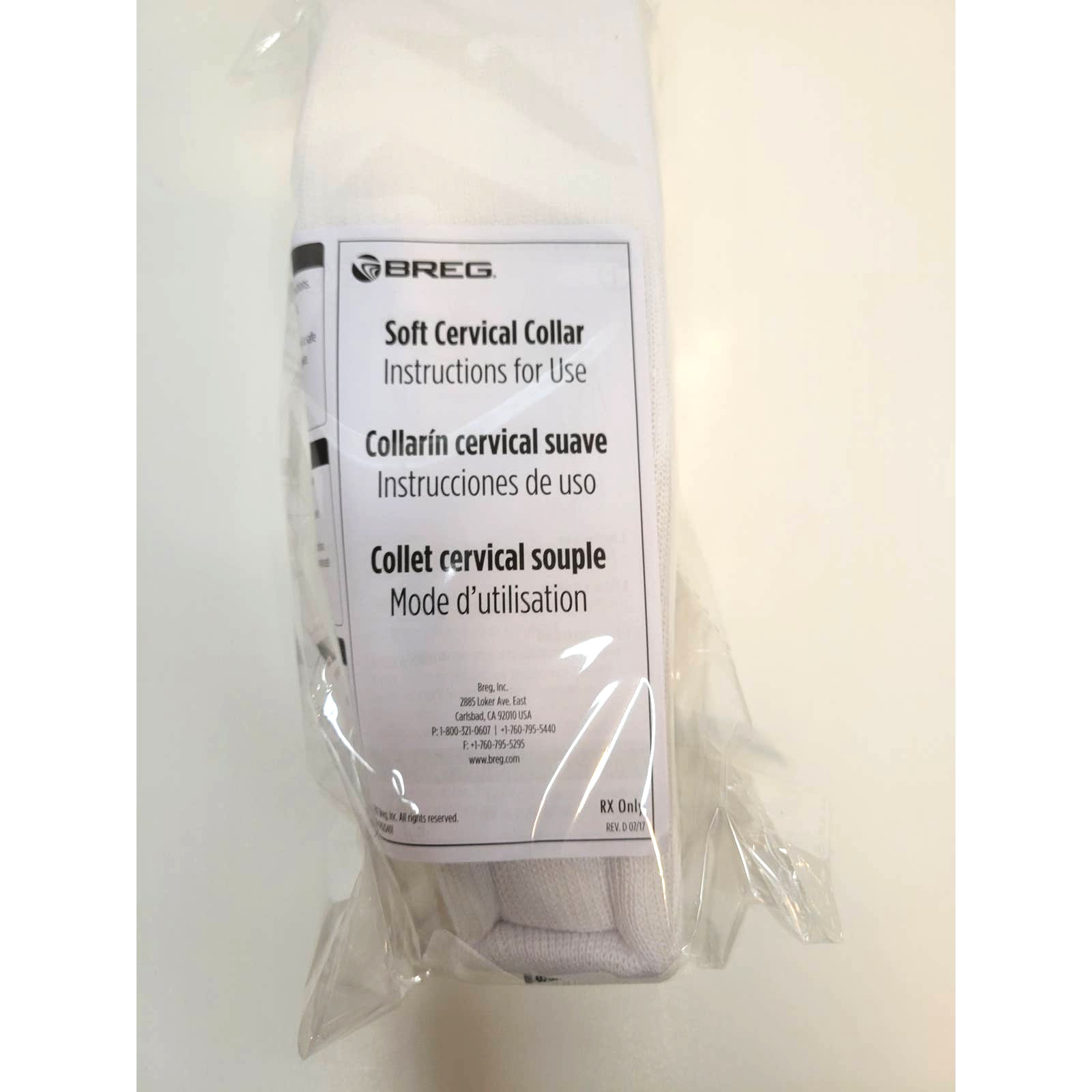 NIB Universal 3 Inch Cervical Soft Collar SA100130