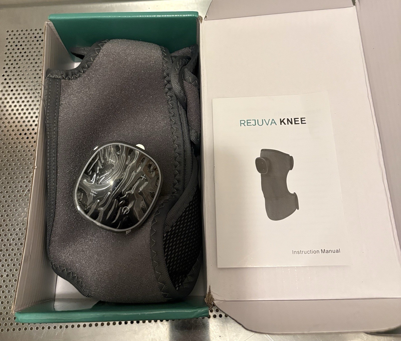 Rejuvaknee Advanced Knee Relief Kneepad Wireless And Rechargeable NEW