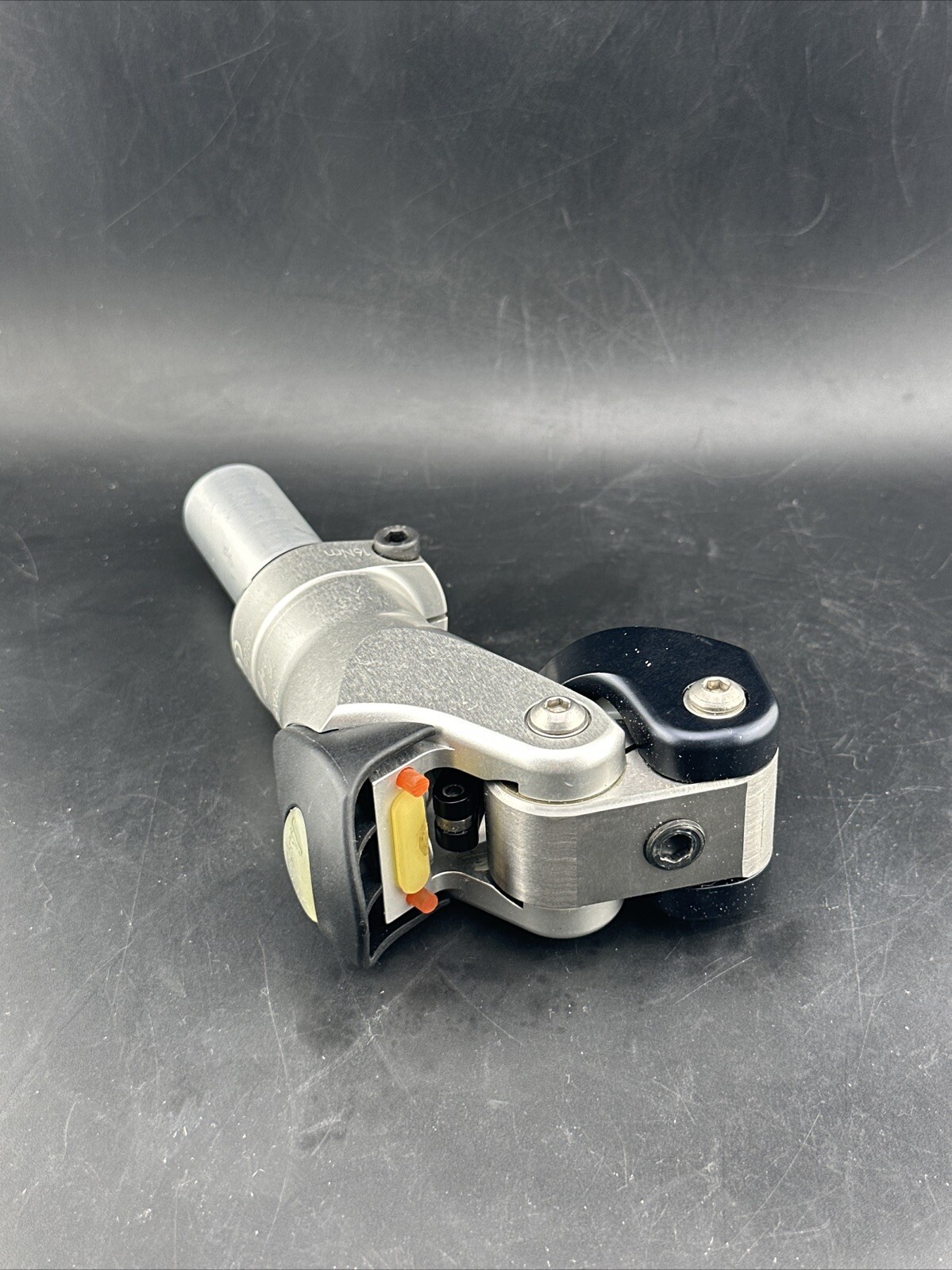 Streifeneder 3a800 Prosthetic Knee.