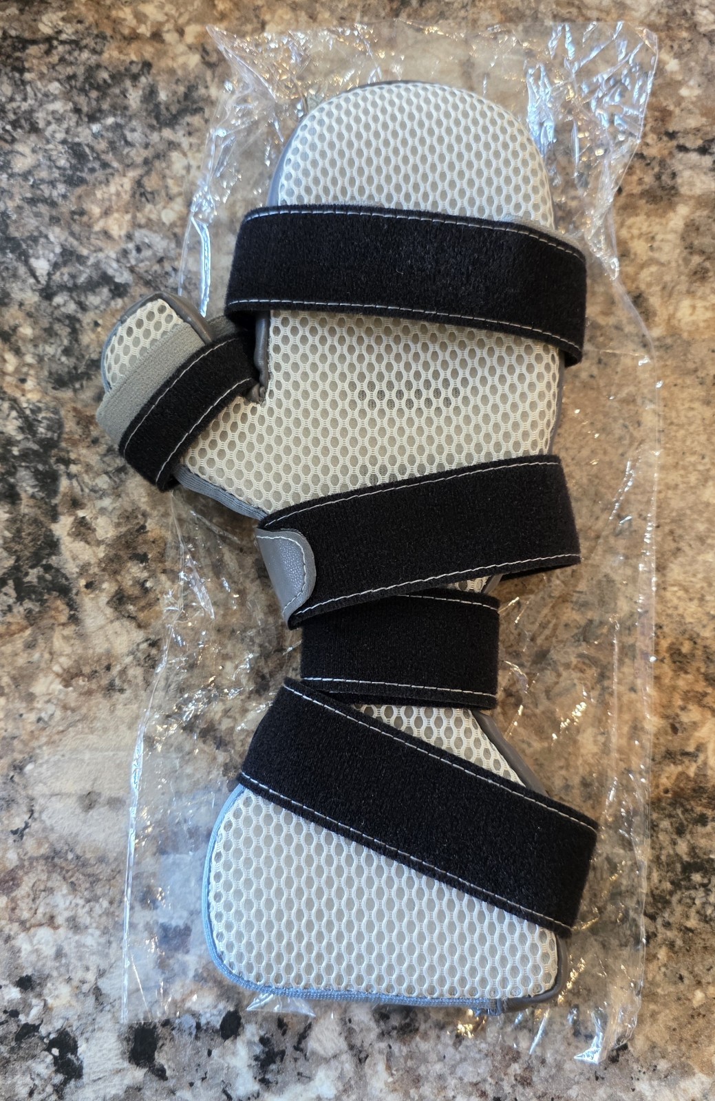 Stroke Hand Brace Splint for Straightening 5 Fingers Prevent Curling Spasm Large
