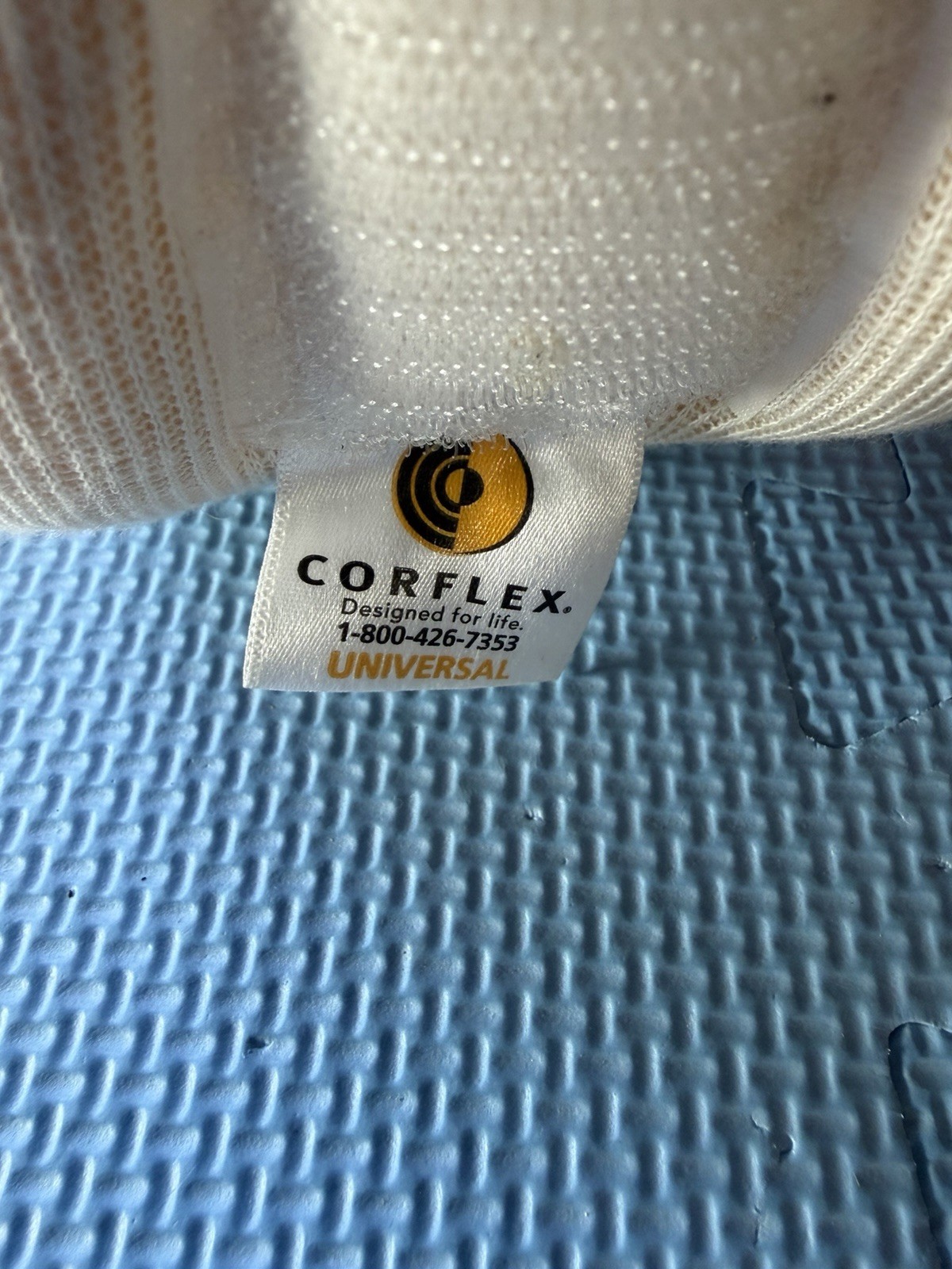 Soft Foam Cervical Neck Brace Collar – Cream – Pain Relief & Recovery