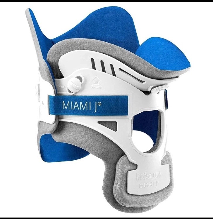 Ossur Miami J Cervical Neck Collar, MJ-300 Short W/Extras, Assist strap, Guide+