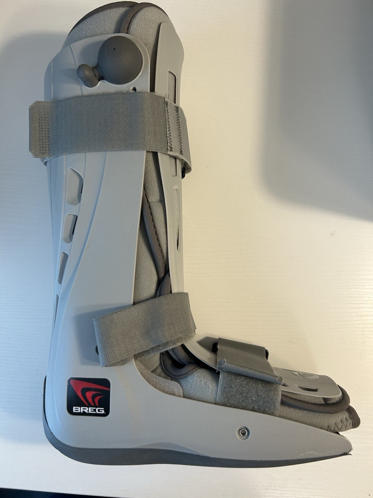BREG Walker Genesis 3 Strap Tall Boot Orthopedic Walker Boot Size Medium Gray