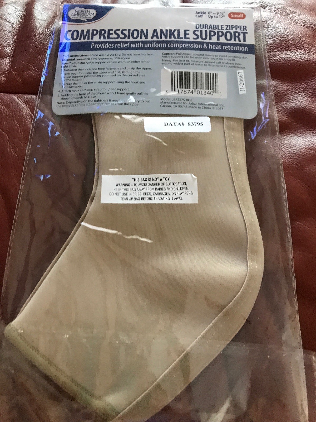 NORTH AMERICAN WELLNESS COMPRESSION ANKLE SUPPORT Size SmalL ZiPPER FLESH NEW