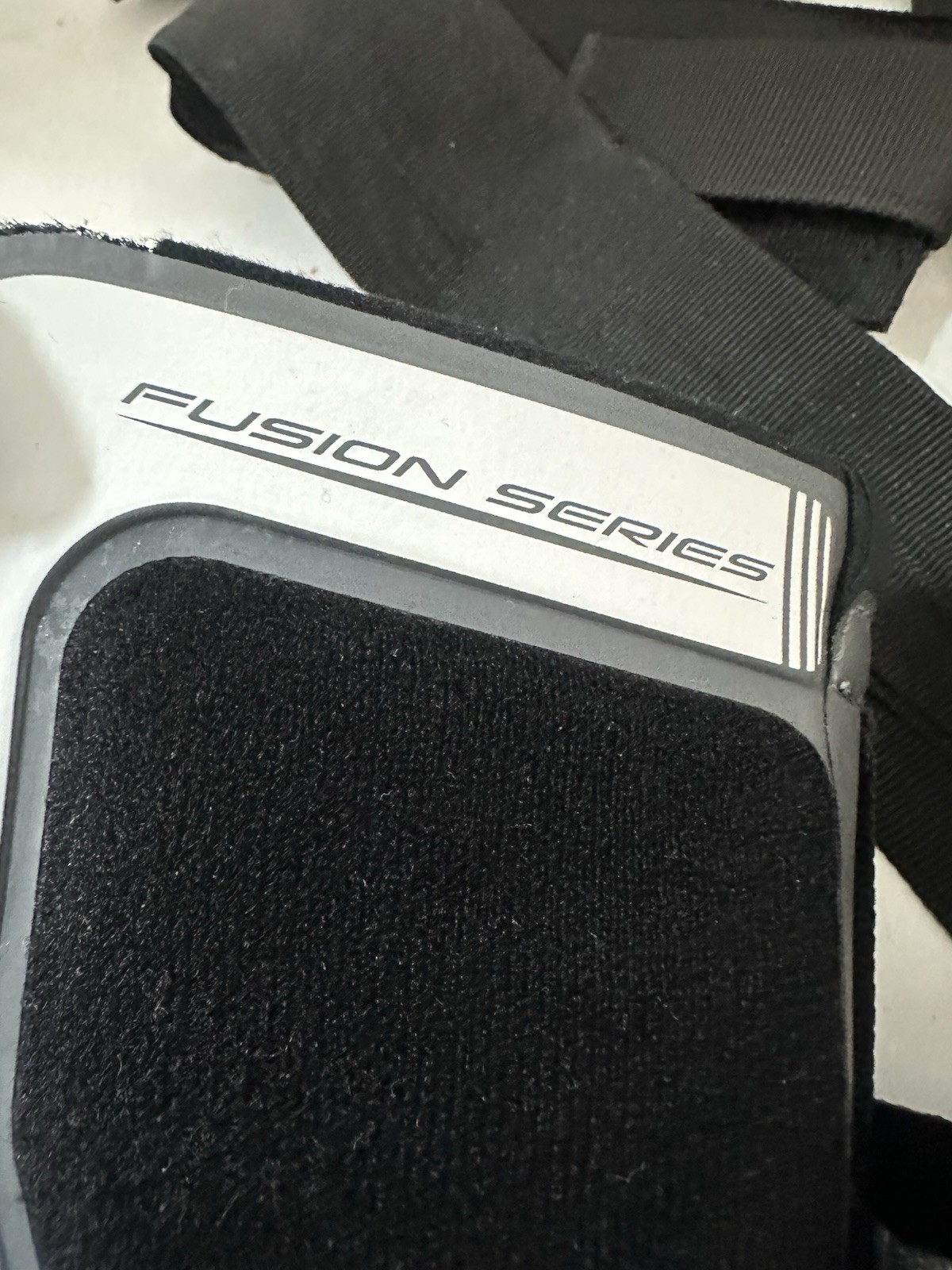 Ovation Black Medical Fusion Series Nu-Form Ankle Brace – SIZE MEDIUM