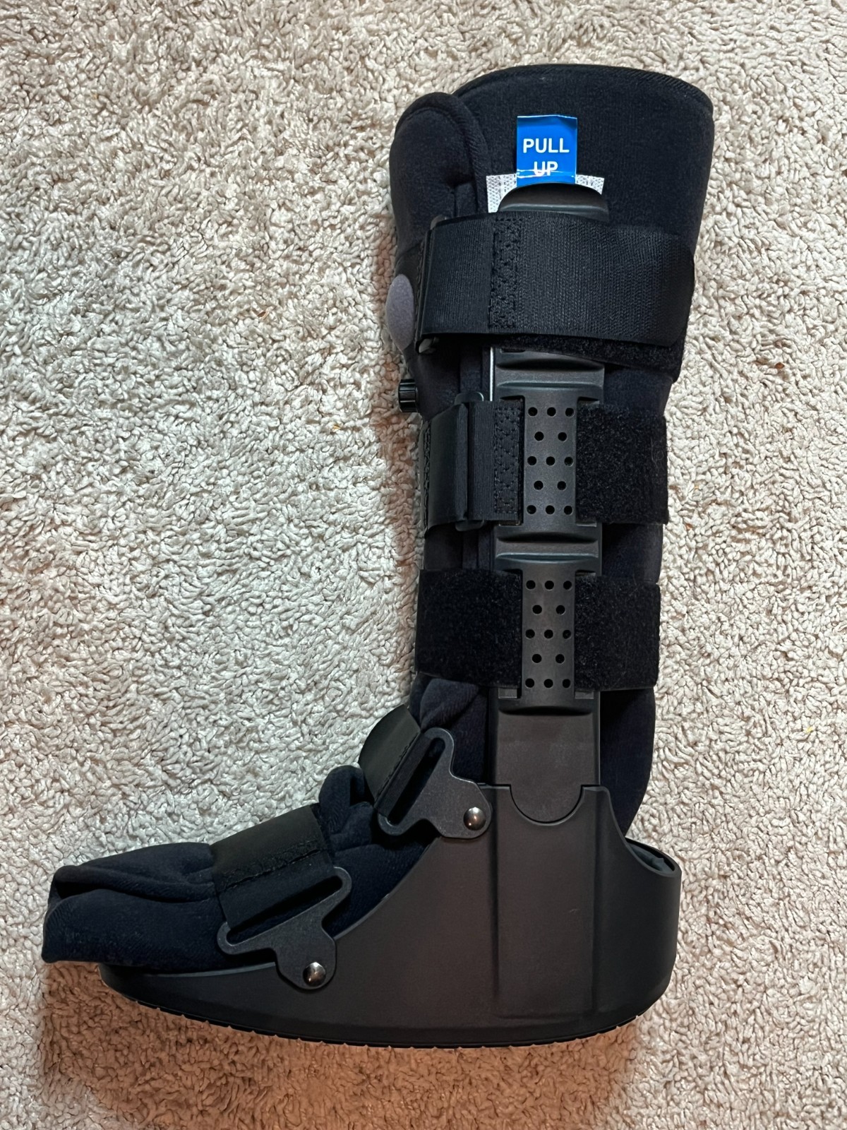DeRoyal Pacesetter II Tall Walker Small Size Black with Inserts Brand New 17″