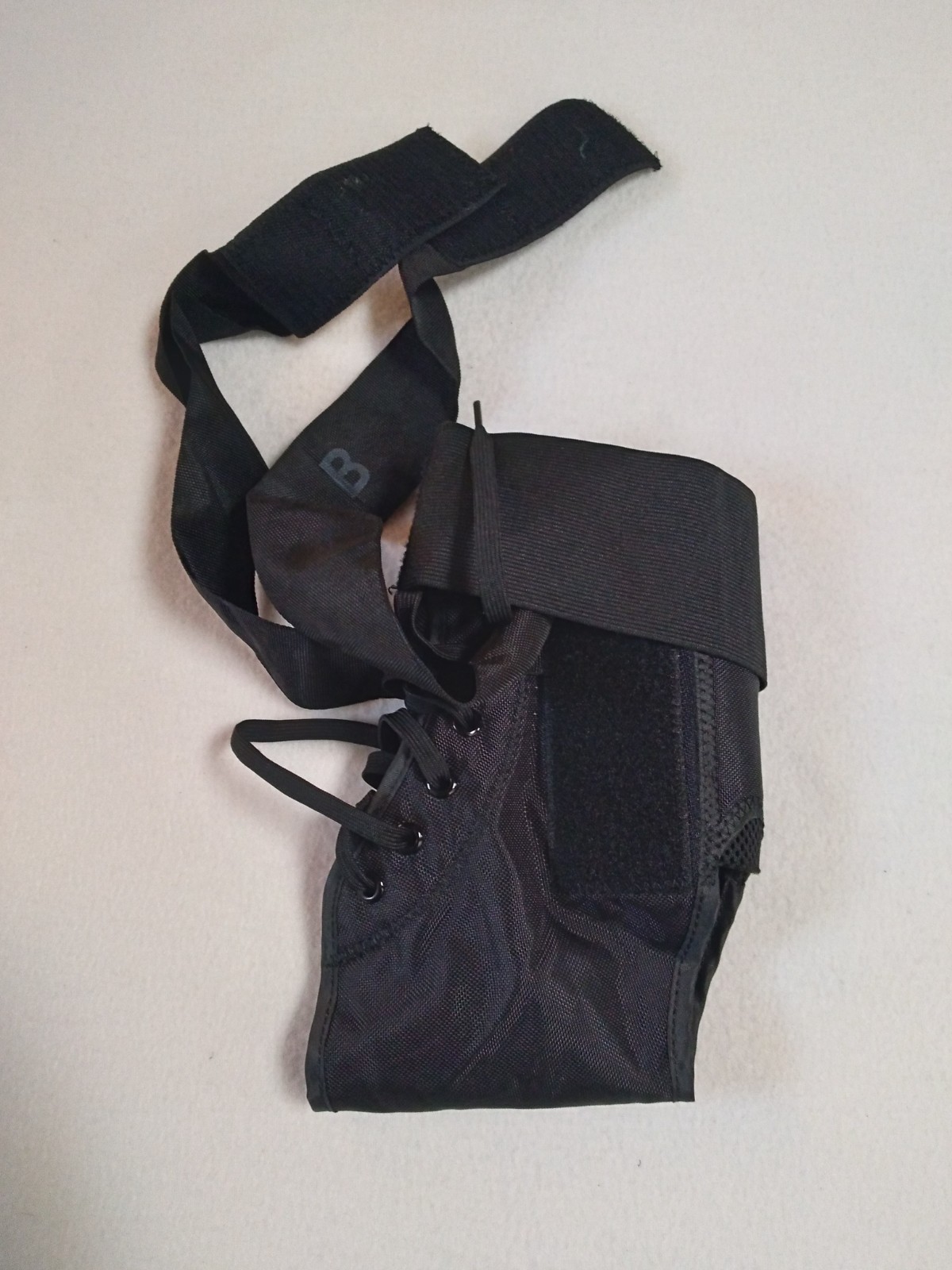 ProCare Lace-Up Stabilizing Ankle Support Brace Unisex Adult Size XL (L or R)