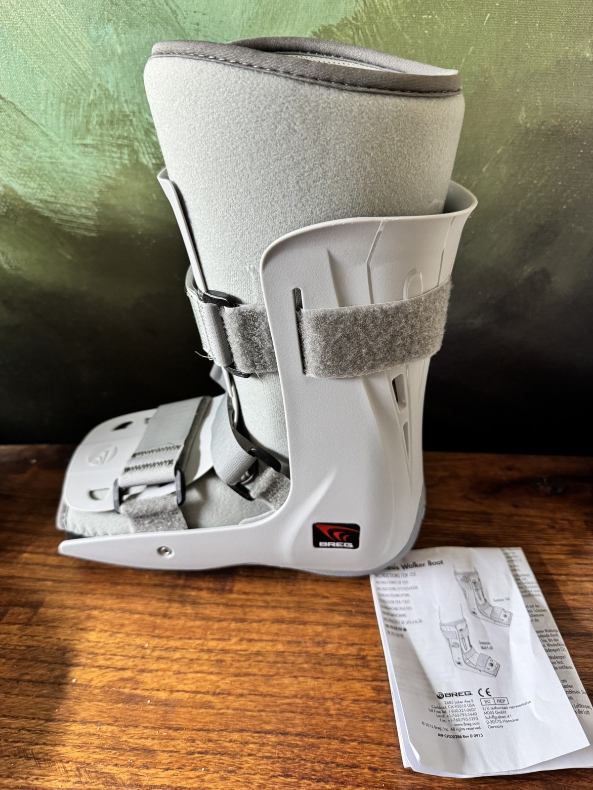 New Breg Genesis Mid-Calf Walker Boot Size Small Pneumatic Air Cast BL525003