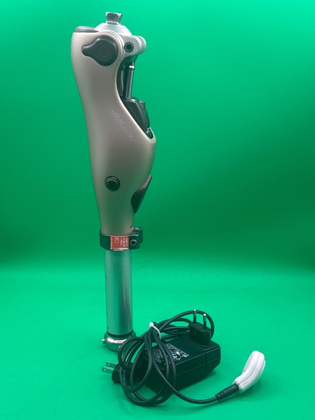 ottobock otto bock kenevo microprocessor prosthetic knee. 2018. Great Cond
