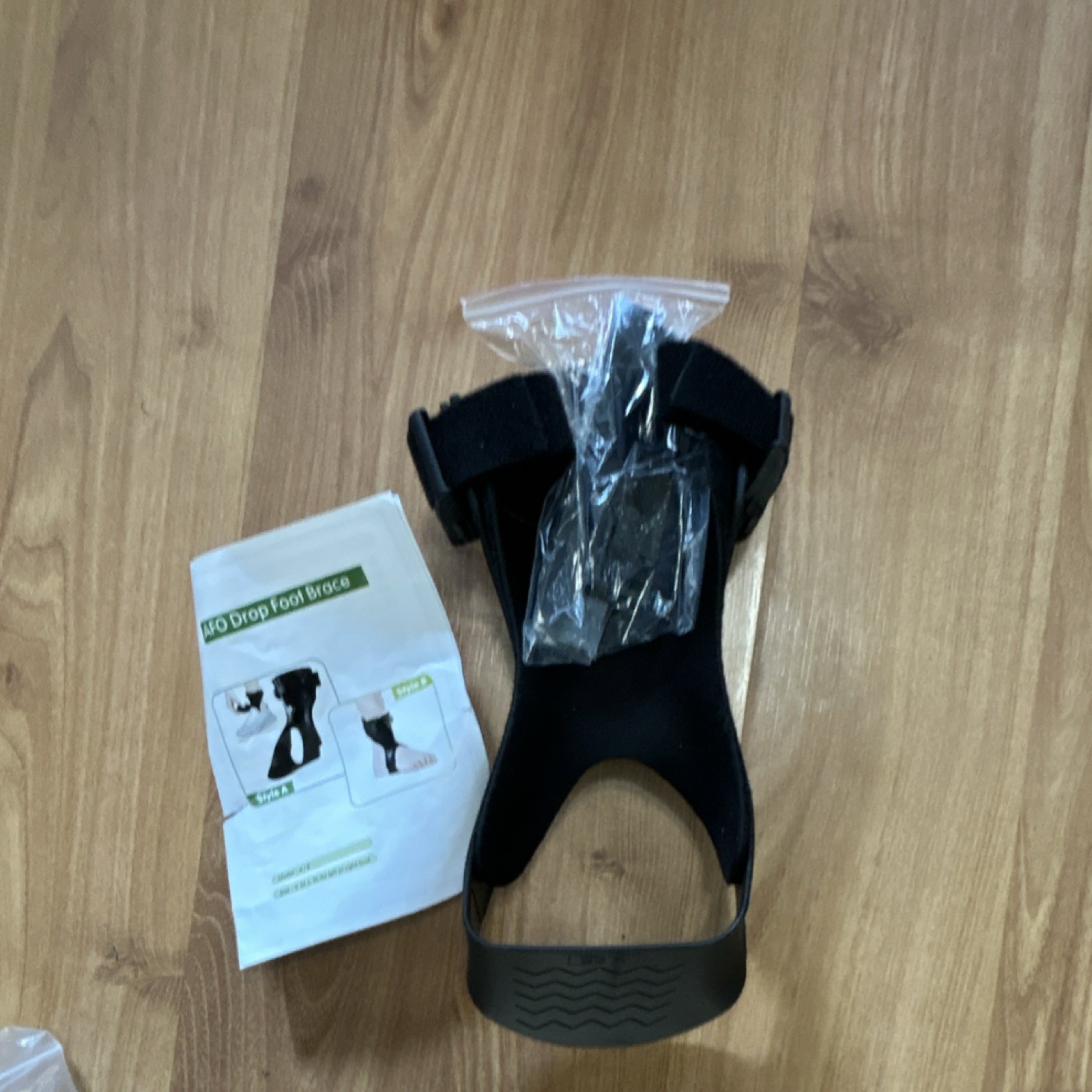 Adjustable Plastic Ankle-Foot Brace for Immobilization Black Size L