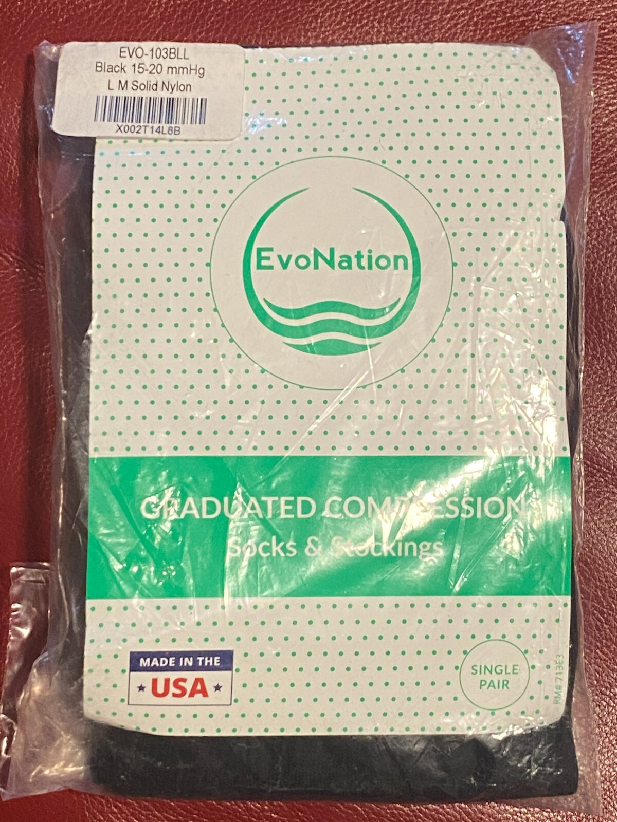 EvoNation Men’s Coolmax Knee High 15-20 mmHg Graduated Compression Socks | Large
