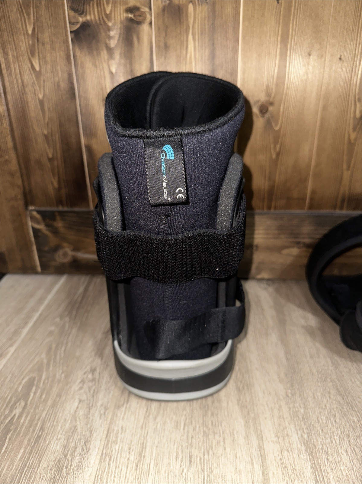 Ovation Medical Gen2 Short Walking Boot Pneumatic Pump Black Shockpod Size S