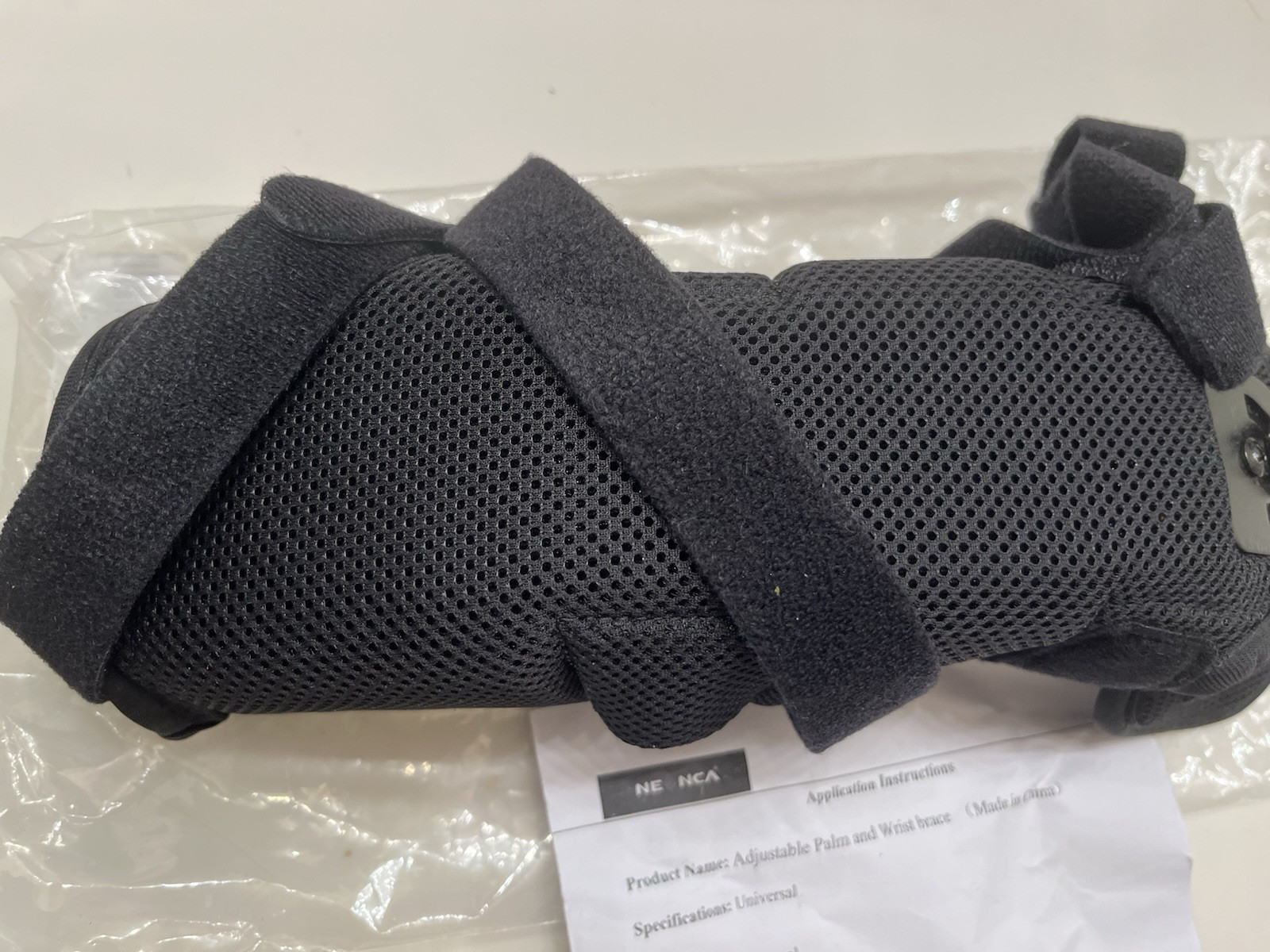 Neenca Adjustable Palm and Wrist Brace, Neoprene, Black – New In Pk Item #042741