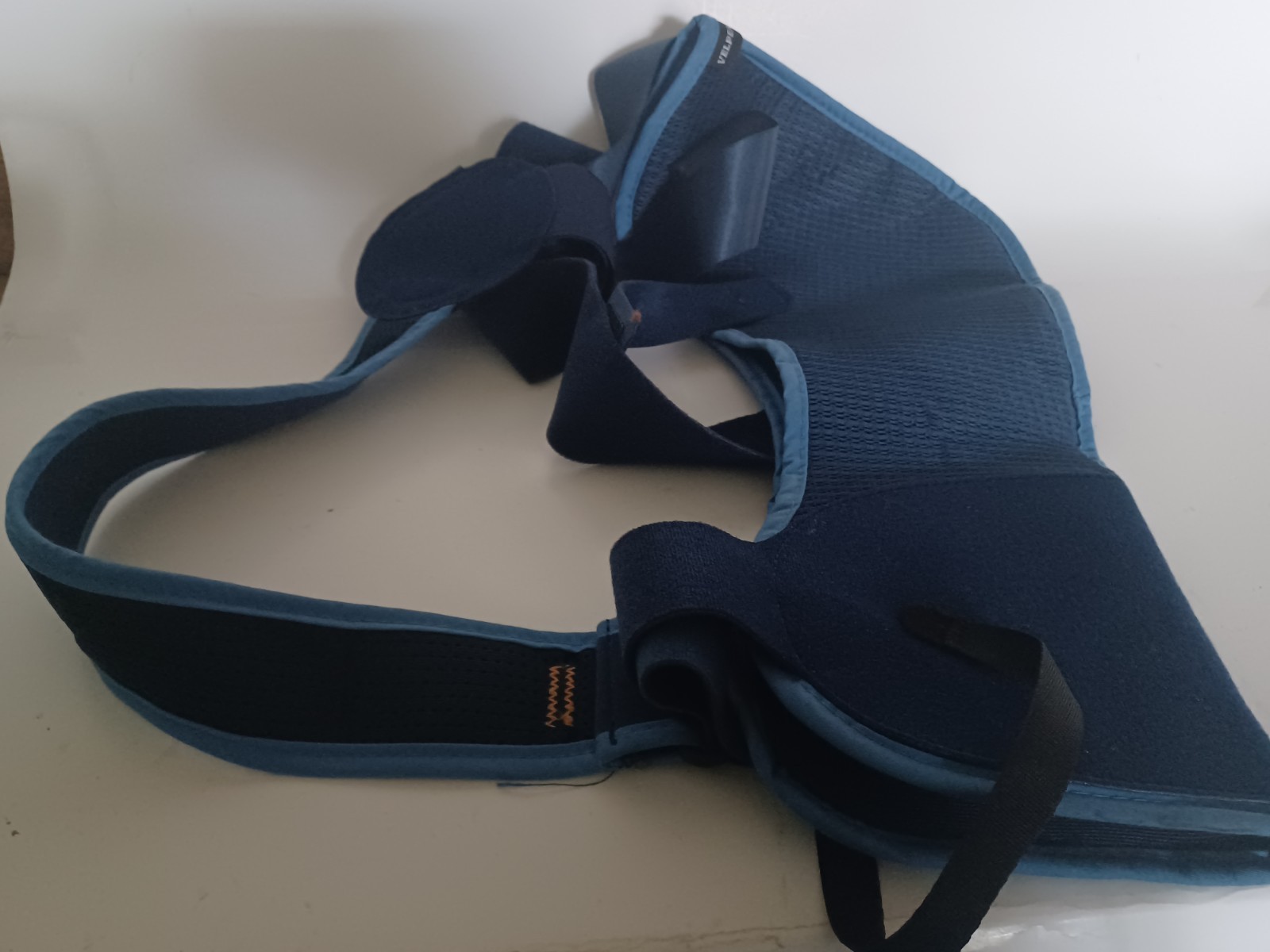 VELPEAU Medical Arm Sling Shoulder Immobilizer – Rotator Cuff Support Brace (L)