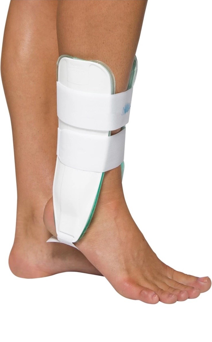 AIRCAST SPORT STIRRUP RIGHT 02DR UNUSED FOOT Medium Size L4350