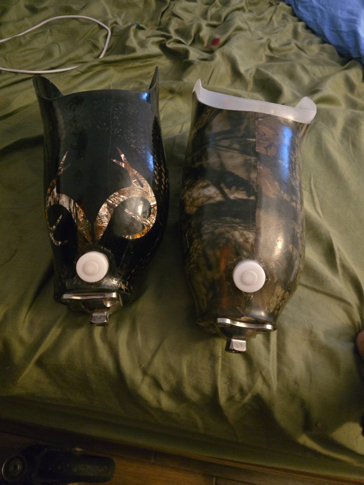 Hard Shell Right SOCKET with Fully Functioning Vacuum Valve