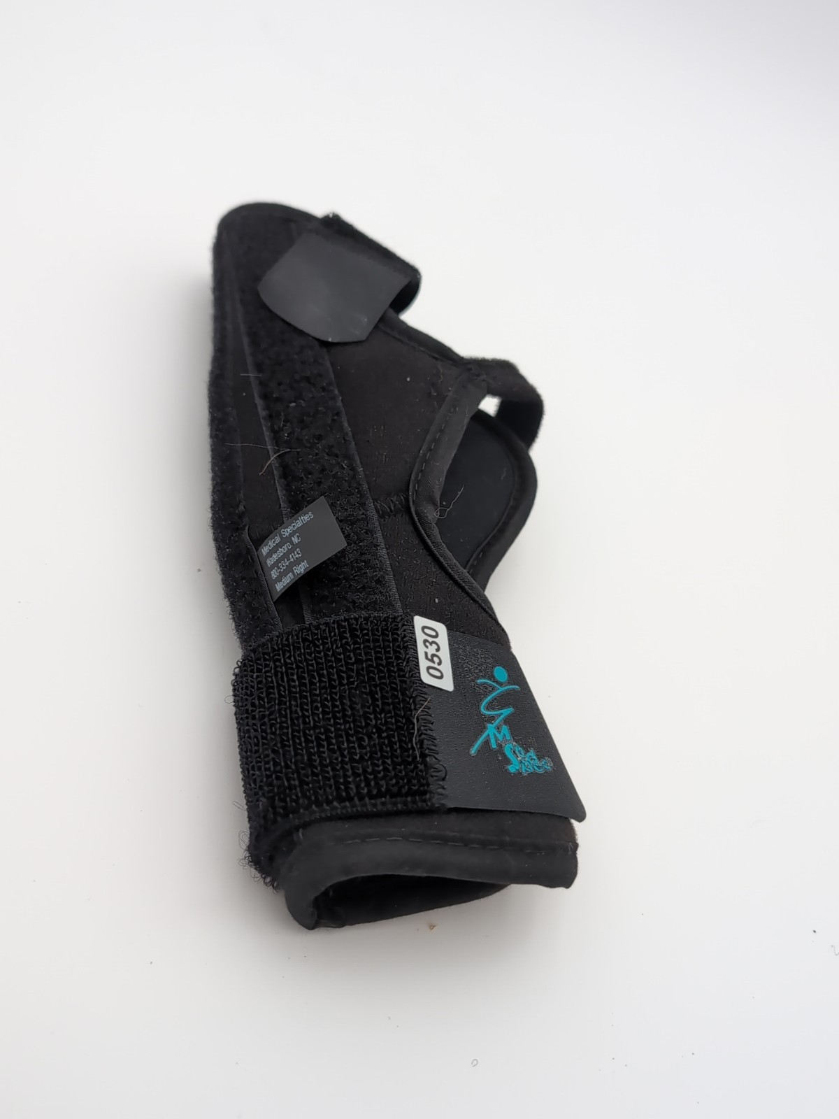 MedSpec Boxer Splint Medium Right Used But Good Condition. 530