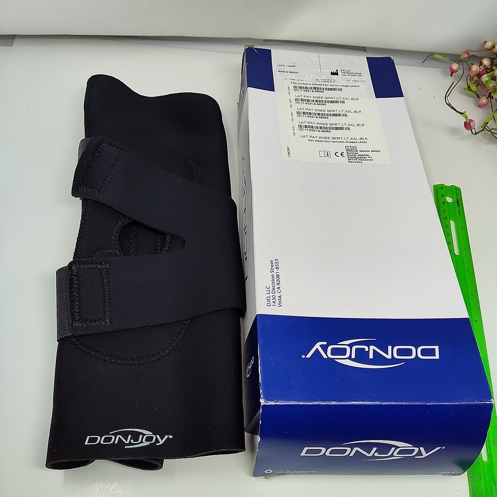 Knee Support Lateral XXL Left Donjoy New! 26 1/2- 29 1/2 Circ. Standard Length