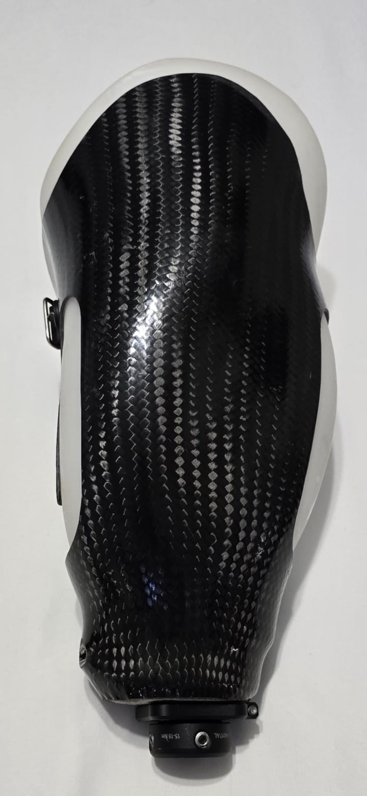 Socket of fiber Carbono In Perfect Condition.