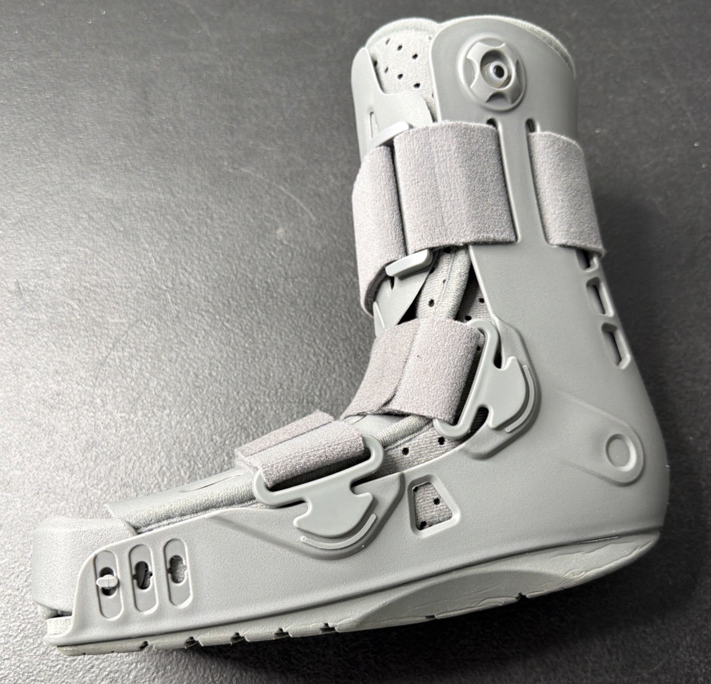 Walking Boot: Short Air Walker Boot for Foot and Ankle Fracture Recovery – S