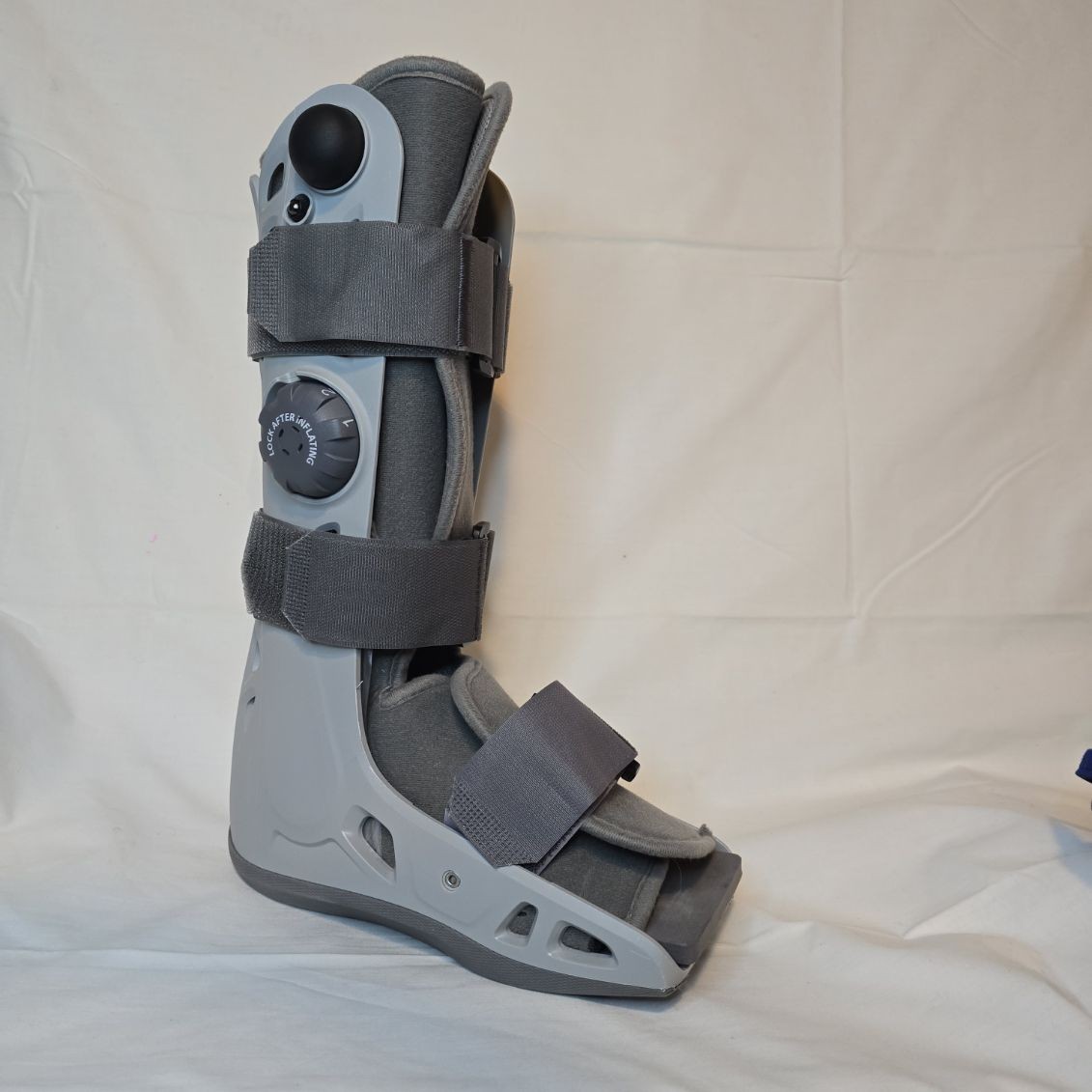 New Aircast AirSelect Eliteby DJO Gray Walking Boot Foot Brace Clean Size SMALL