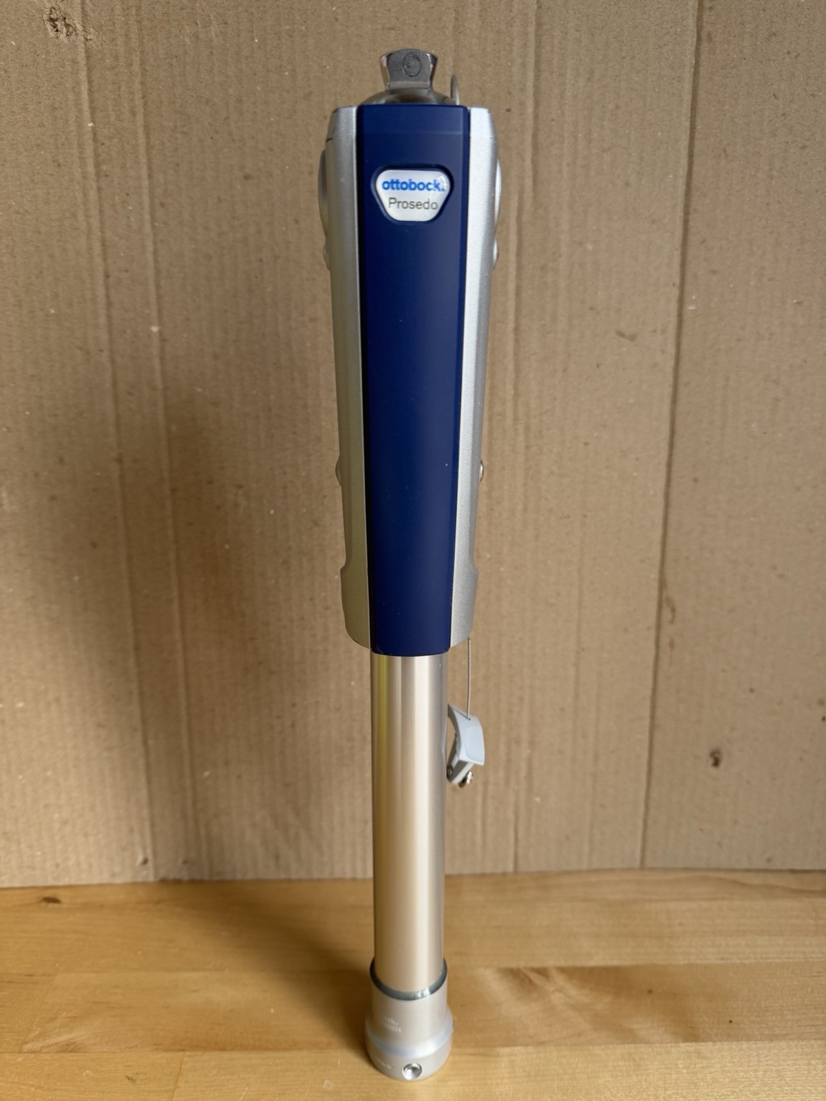 Otto Bock Prosedo 3R91 Prosthetic Knee with Pylon