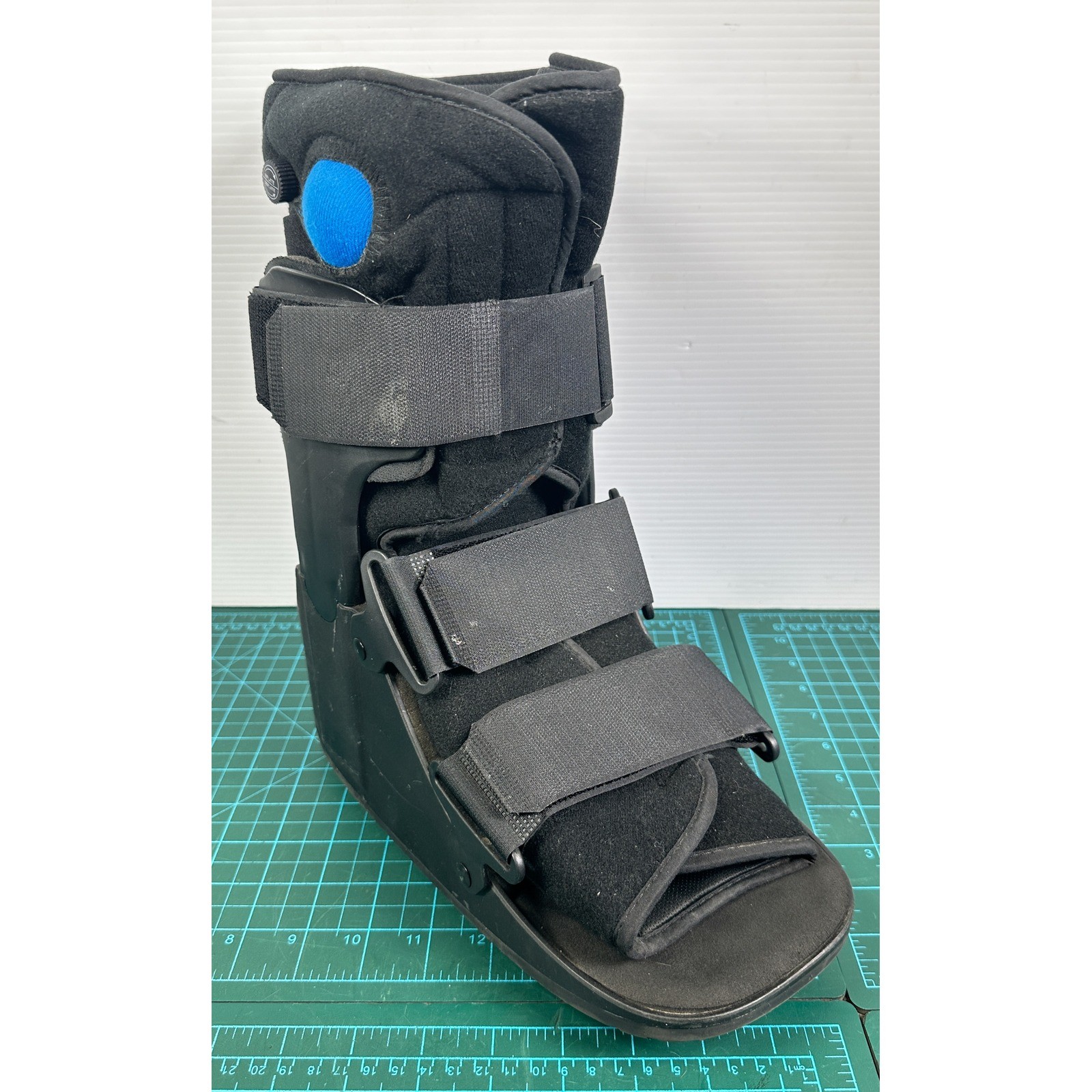 MD Air Cam Walker Fracture Boot Black Orthopedic Support Ankle Foot Short