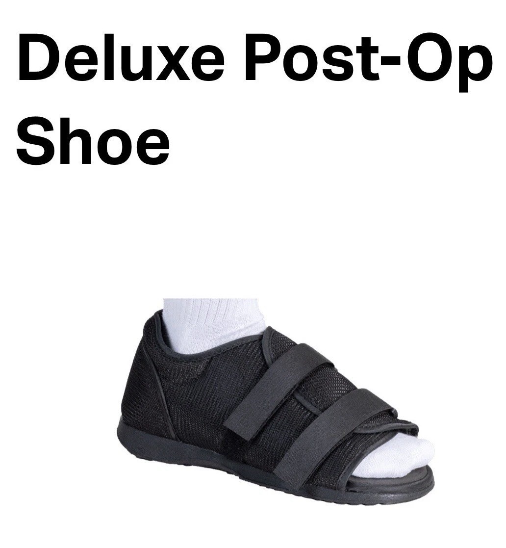 2 BREG Deluxe Post-op Shoe Women’s Medium (both Feet)