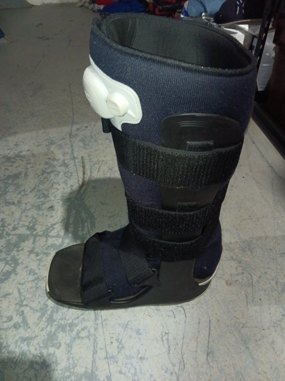 Ovation Medical Gen 2 Walker Boot Fixed Brace Size XL 13 Inches No Compression