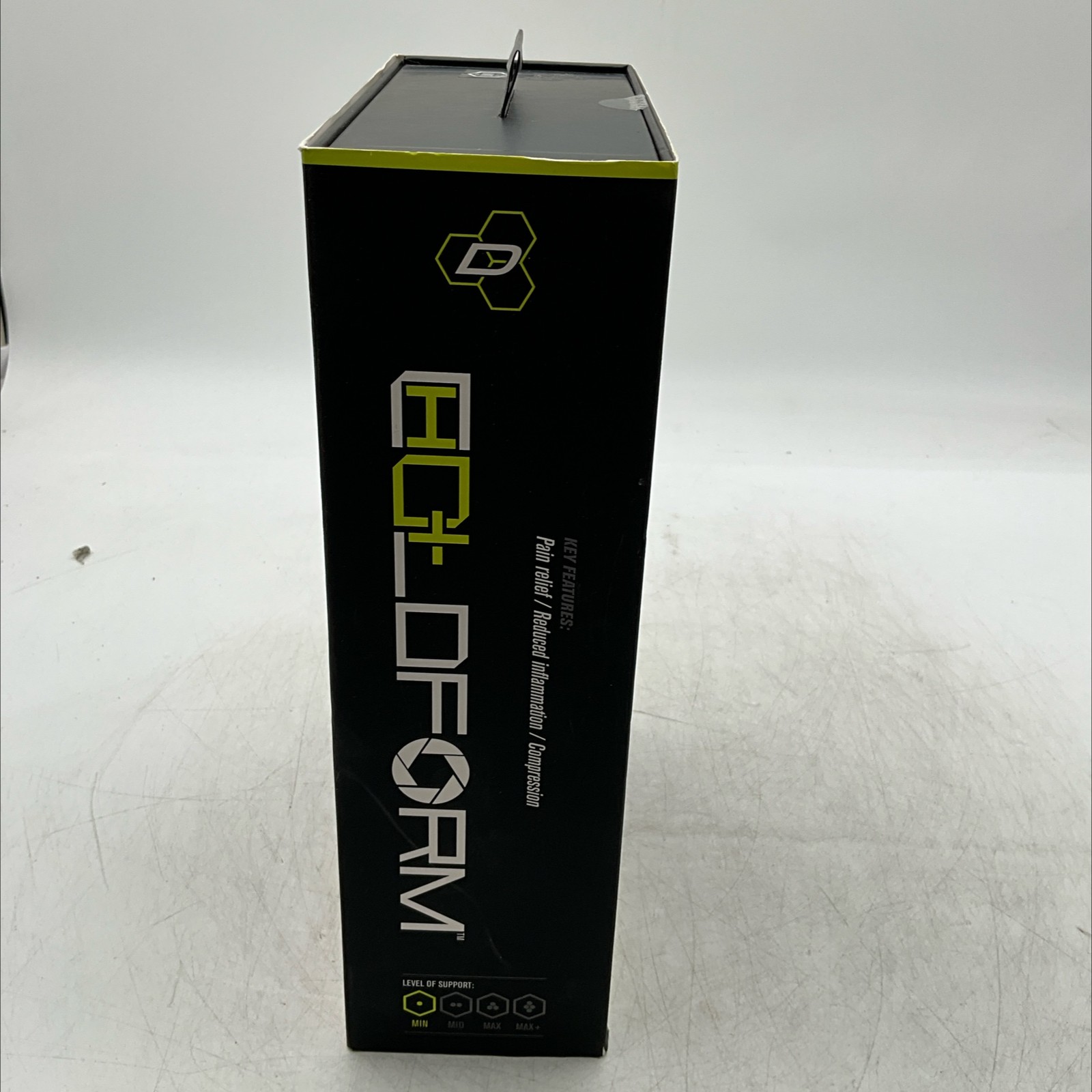 DonJoy Performance Compressive Shoulder Wrap with Gel Pack DP163CT02-PK01 New