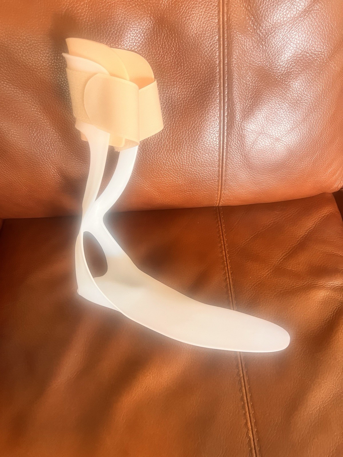 Ossur AFO Spring-Large Right (model 0-110130) Light Weight Brace