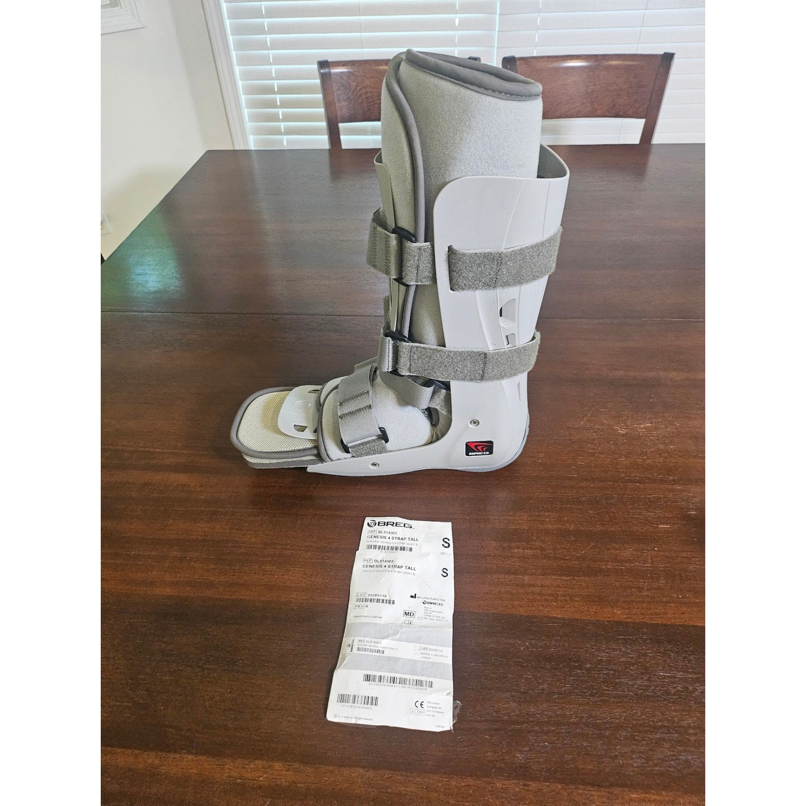 Breg Genesis 4 Strap Tall Walker Boot Unisex Small Gray Orthopedic Cam Boot