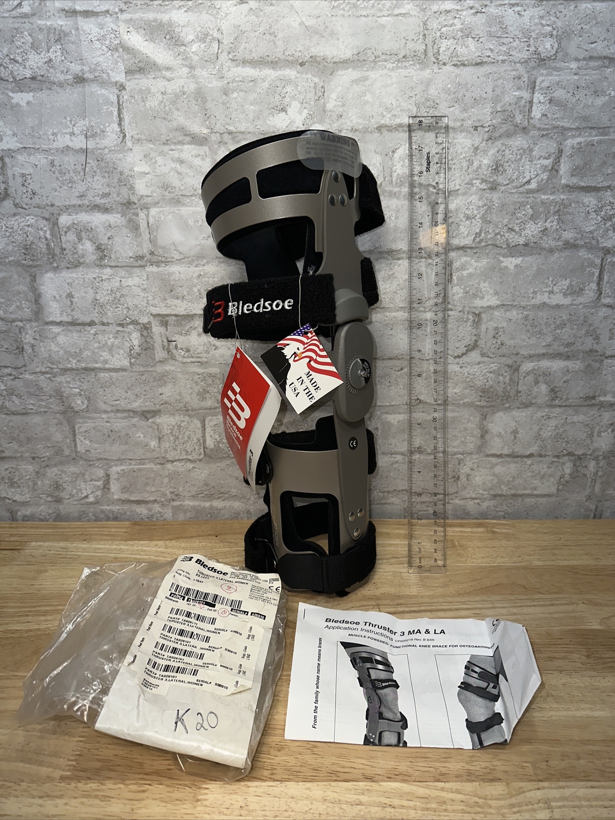 BLEDSOE THRUSTER 3 KNEE BRACE LATERAL SIZE XS LEFT Mrsp $649